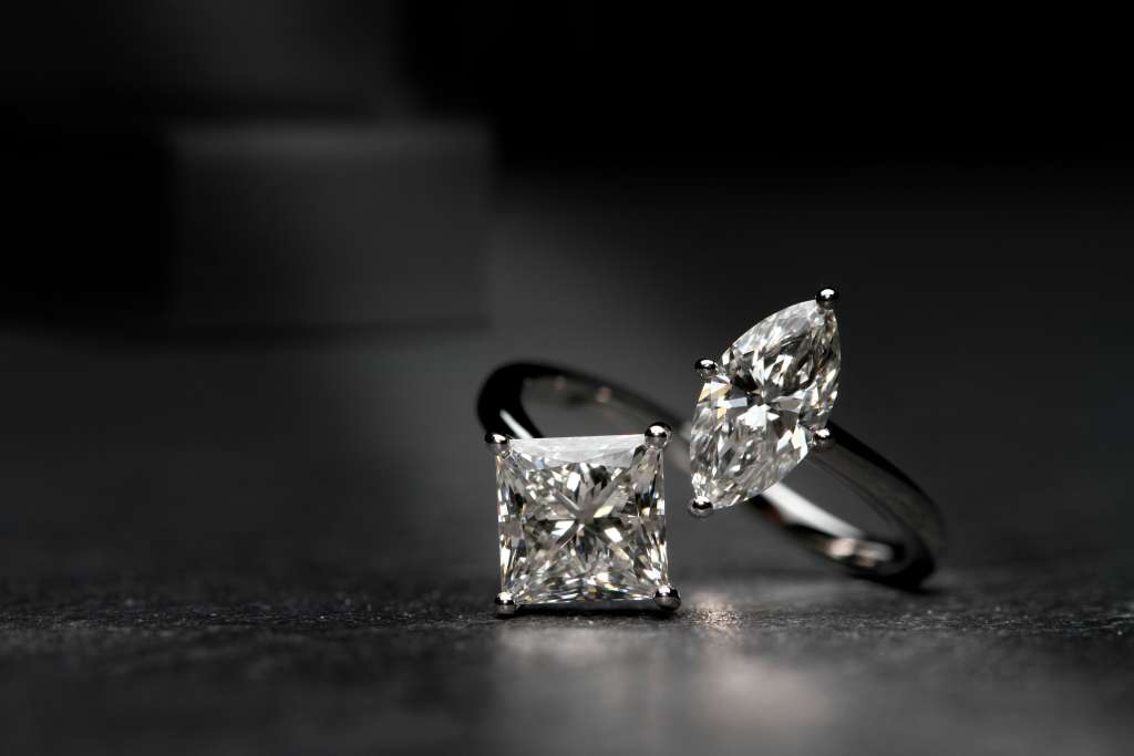 เพชรแล็บ เพชรแล็บ แหวนหมั้น